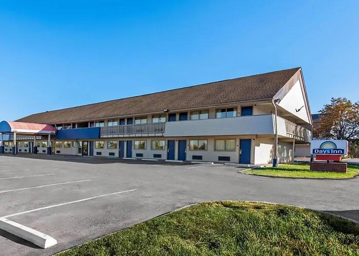 Days Inn By Wyndham Independence