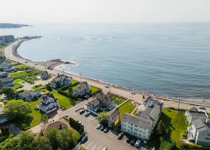 The Beach House Inn Kennebunk
