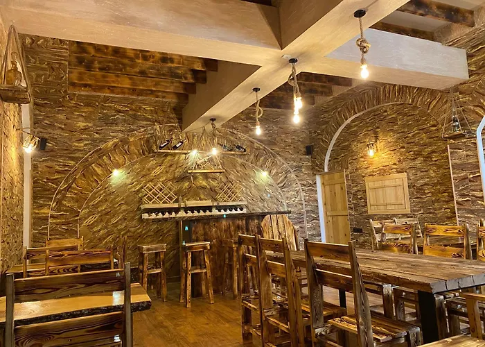 Vayk Hotel