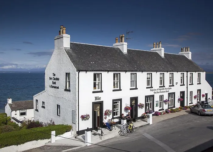 Port Charlotte Hotel
