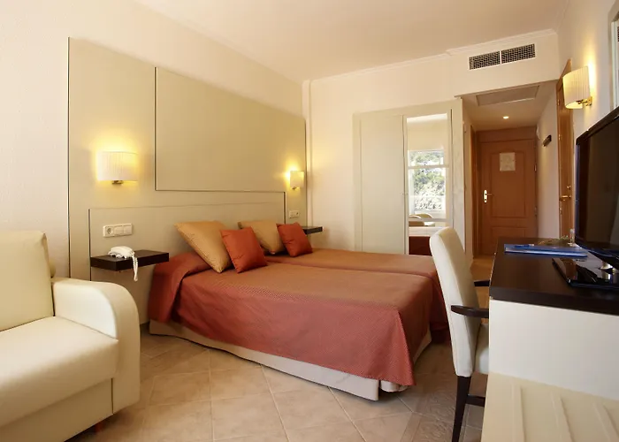 Grupotel Imperio Playa Cala De San Vicente 