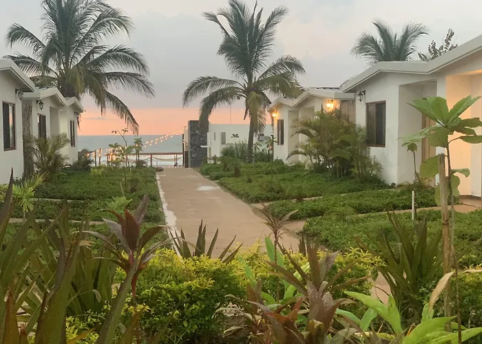 Playa Esperanza Resort