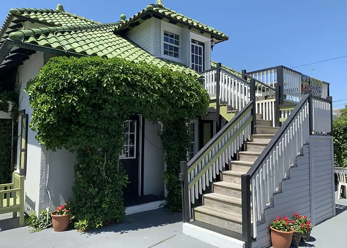 Ocean Manor 1100 Inn