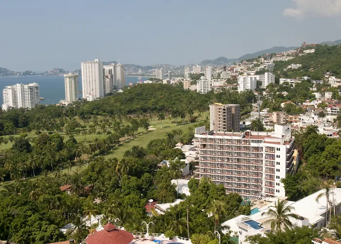 Real Bananas All Inclusive Acapulco