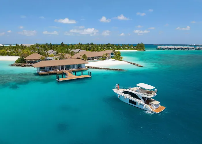Hilton Maldives Amingiri Resort & Spa Malé