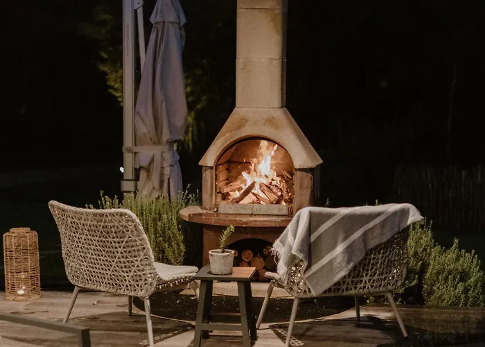 Parohe Island Retreat