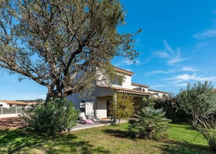 Hotel Calarossa Bay Resort