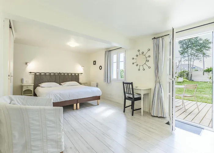 Hotel Le Clos Fleuri Le Palais