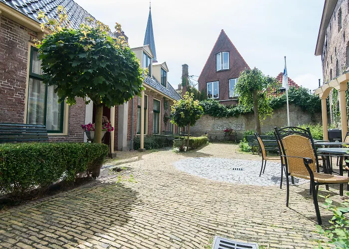 Hotel Almenum - Het Sfeervolle Stadslogement - Harlingen