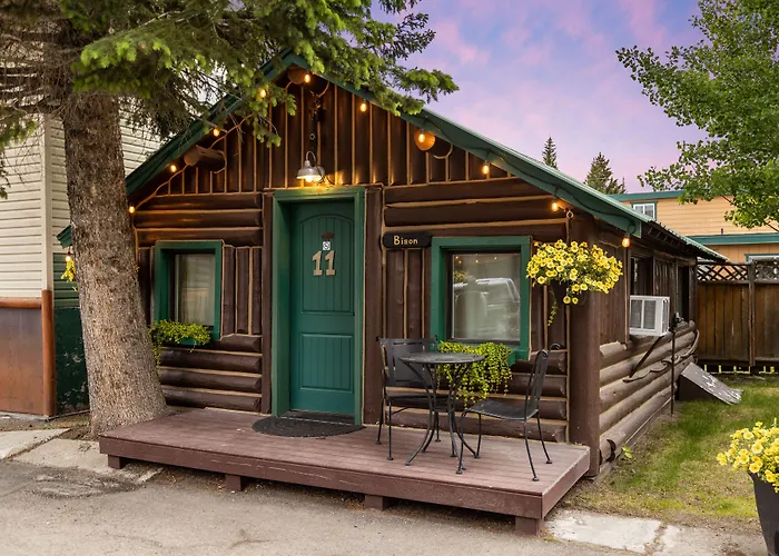 The Bucking Moose Hotel West Yellowstone