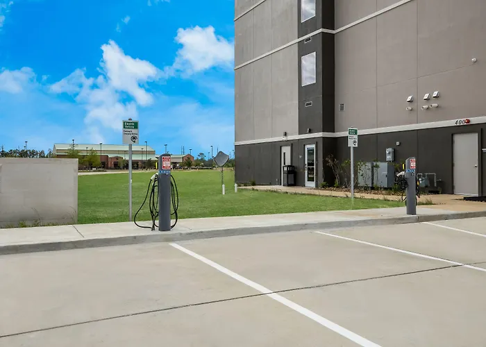 La Quinta Inn & Suites By Wyndham Sulphur Lake Charles