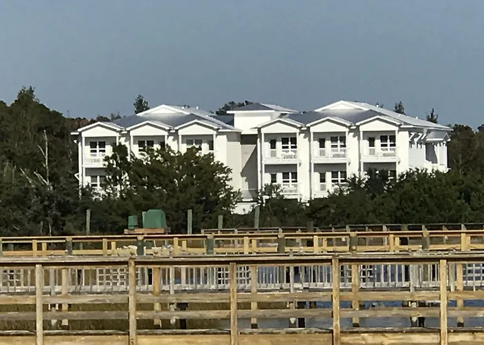 River Hotel Of Southport