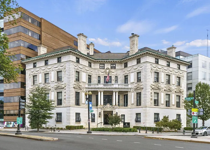 Placemakr Dupont Circle