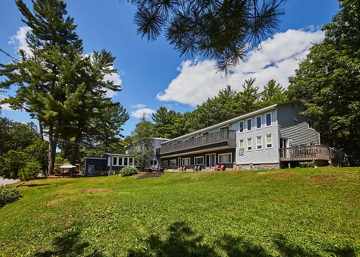 3 Pines Lodge Muskoka