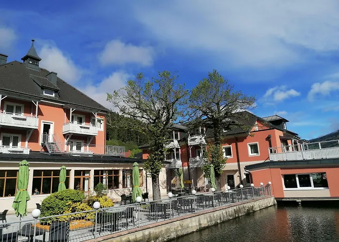 Strandhotel Burgstaller