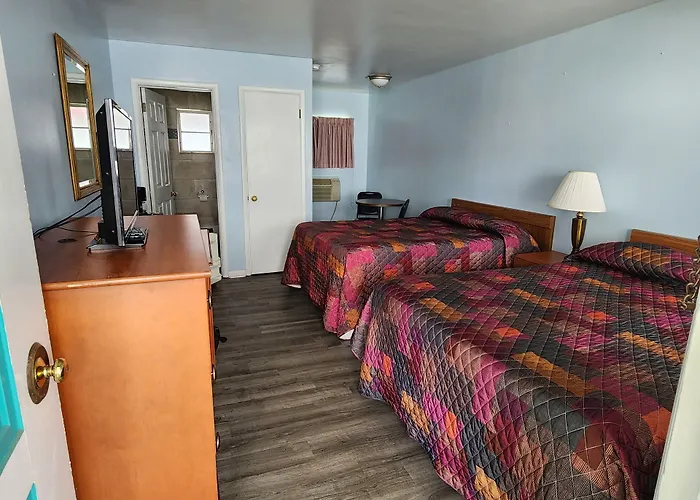 Riviera Motel