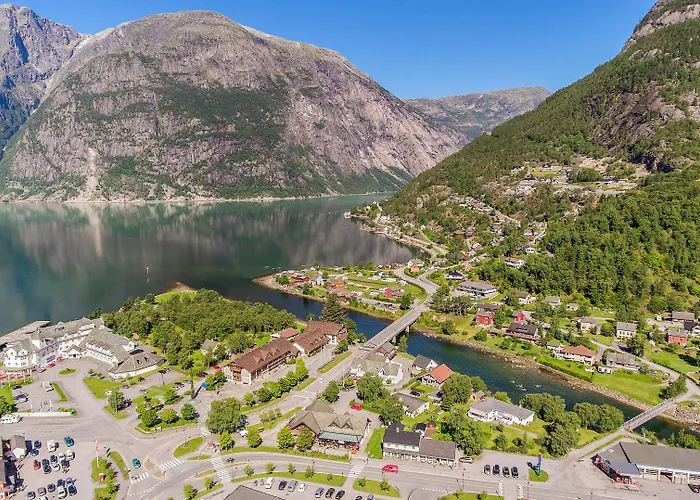 Eidfjord Hotel