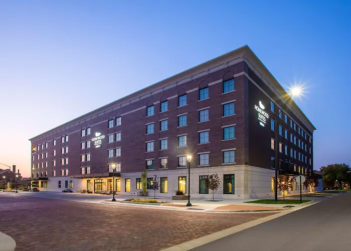 Homewood Suites By Hilton Salina/Downtown, Ks