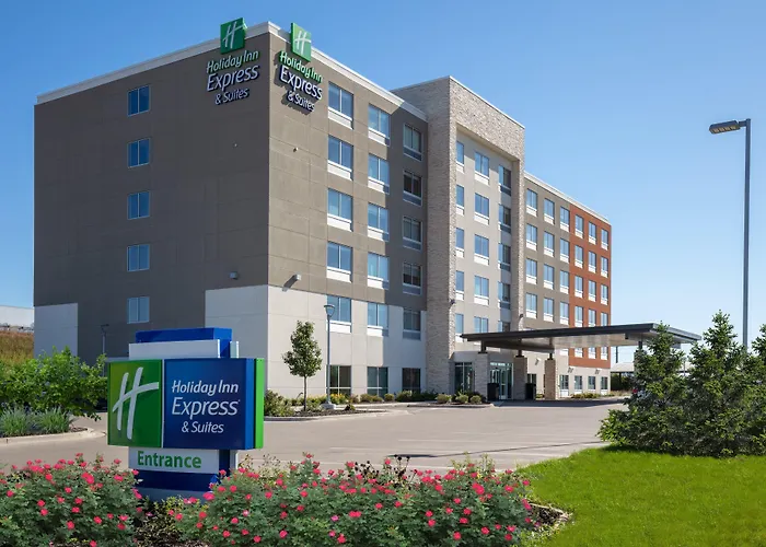 Holiday Inn Express & Suites - Beloit By Ihg