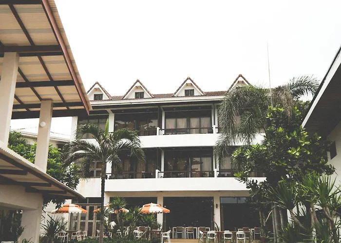 San Juan Surf Resort La Union