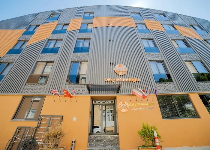 City Moonlight Apart Hotel