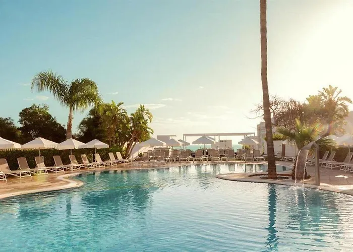 Lantiana Gardens Aparthotel