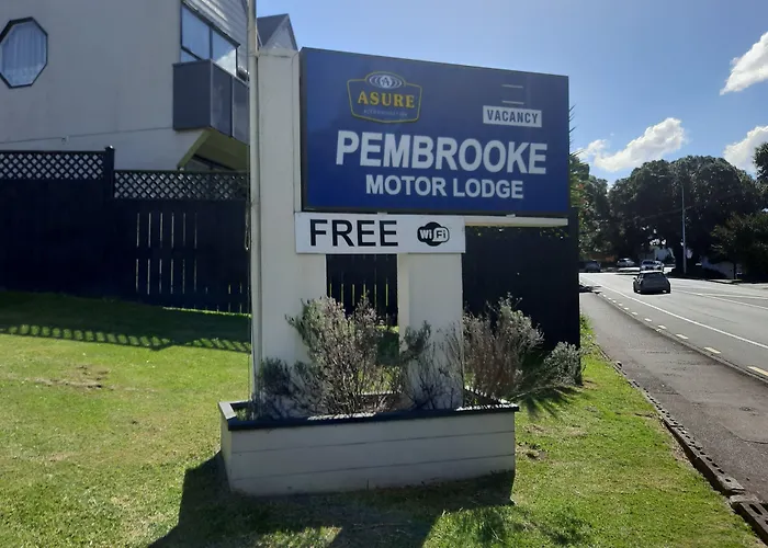 Pembrooke Motor Lodge