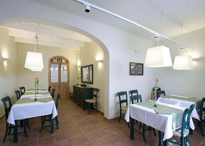 Hotel Es Mercadal