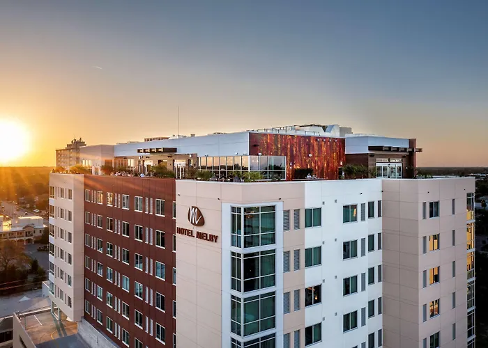 Hotel Melby Downtown Melbourne Tapestry Collection By Hilton