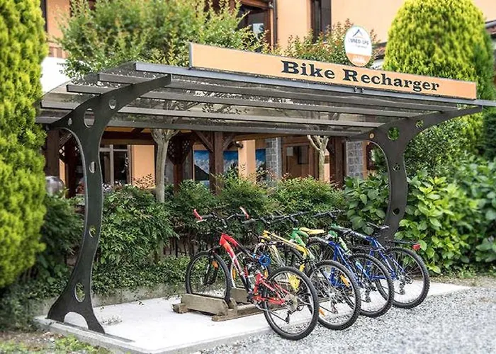 Bike Hotel Touring Gardone Riviera & Wellness