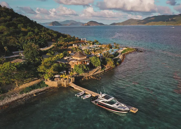 Lovango Resort And Beach Club