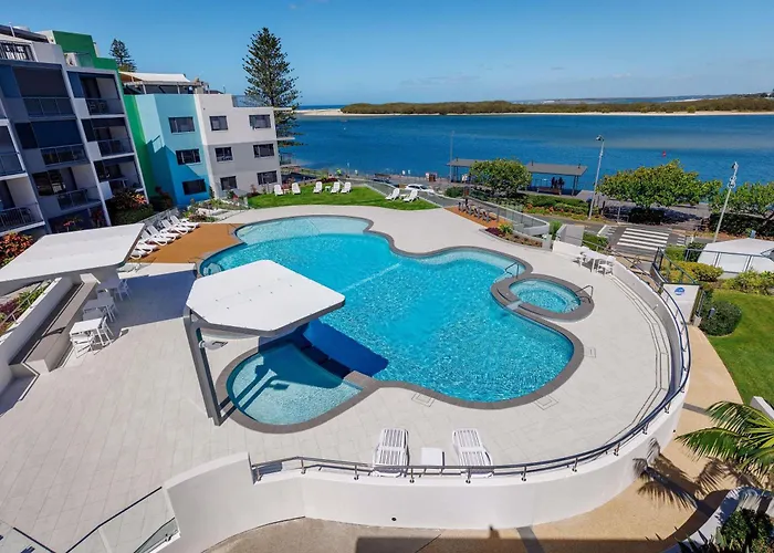 Breakfree Grand Pacific