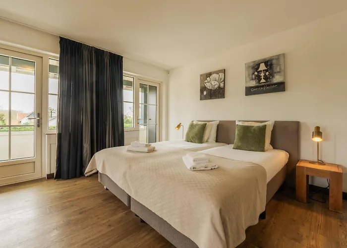 Strandhotel Dennenbos Oostkapelle