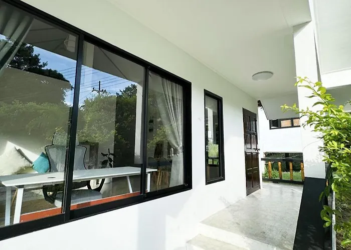 Golden Hill Resort Wok Tum