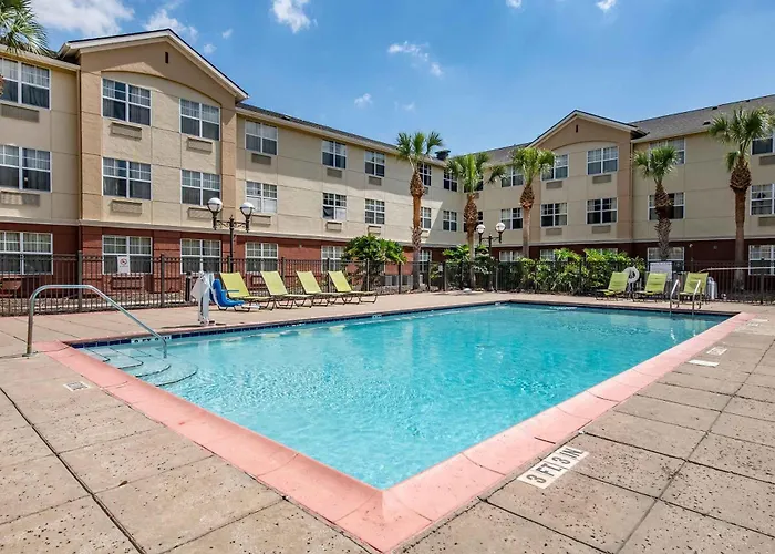 Studio 6 Suites Jacksonville Deerwood Park Fl