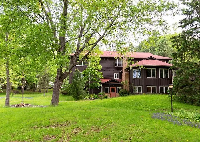 Fairy Bay Lakehouse