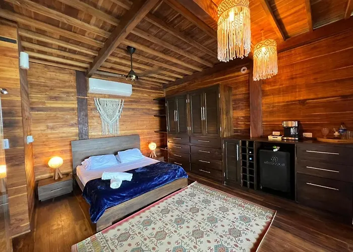 Yaku Hostel Guachaca