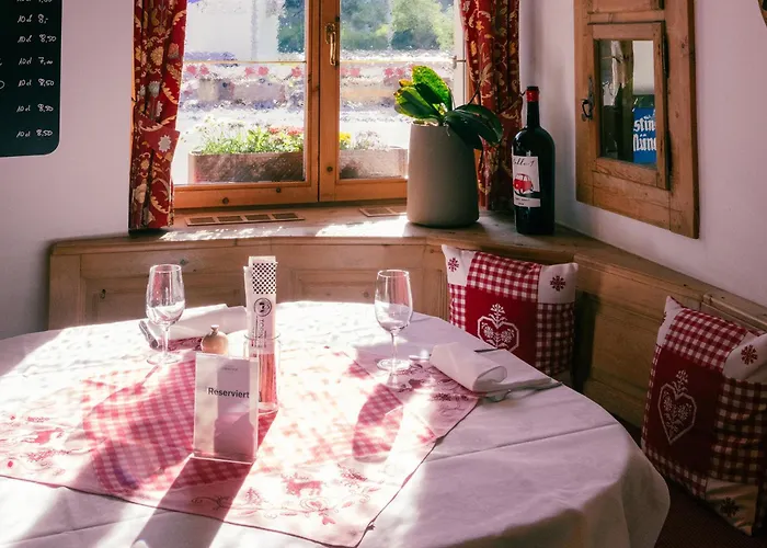 Hotel Corvatsch - Web Check-in St. Moritz