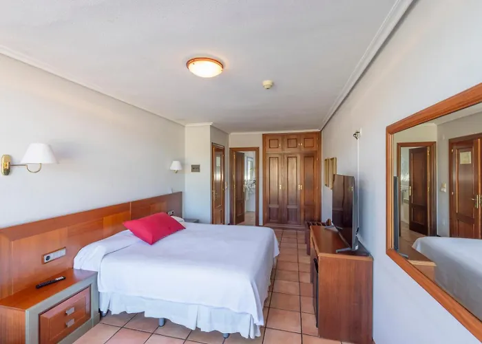 Hotel Sablon Llanes