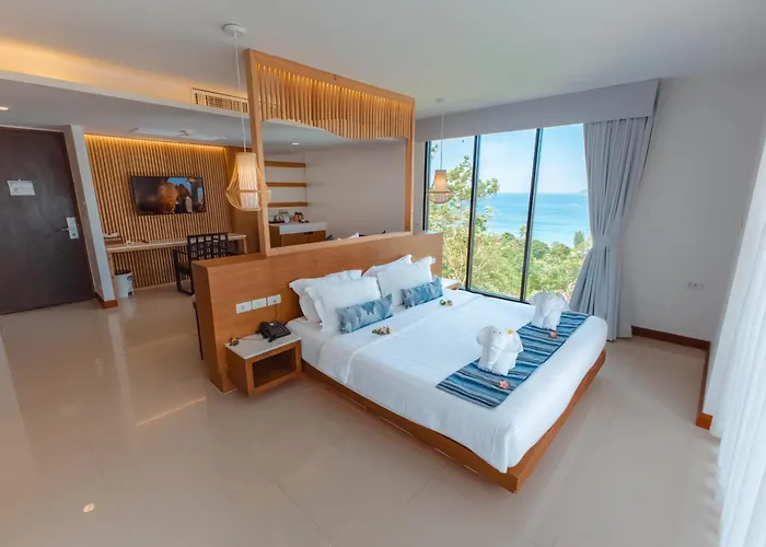 Peach Blossom Resort & Pool Villa - Sha Plus Kata Beach