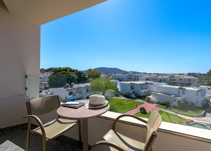 Avra Beach Resort Ixia 