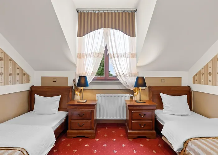 Hotel Diament Arsenal Palace Katowice - Chorzow