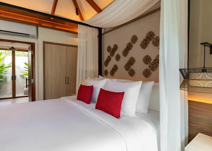 Crimson Resort&Spa - Mactan Island, Cebu Isla de Mactán