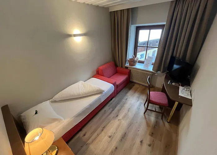 Landhotel Lindenhof Feld am See