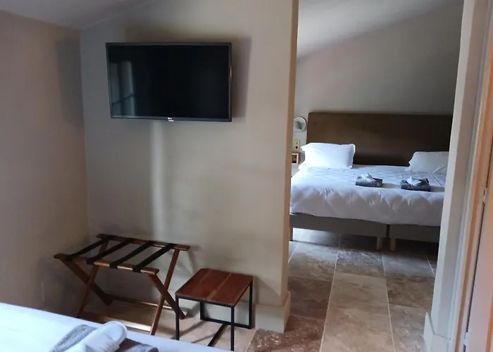 Hotel La Bastide D'Eygalieres