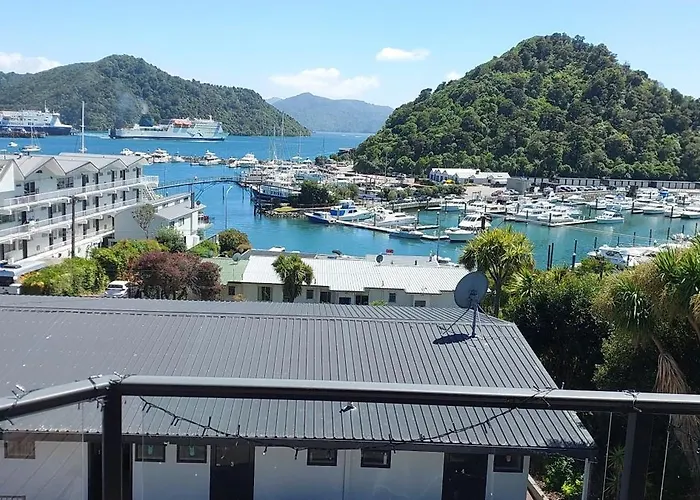 Harbour View Motel