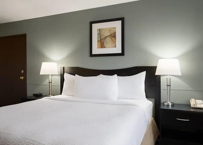 Ramada By Wyndham