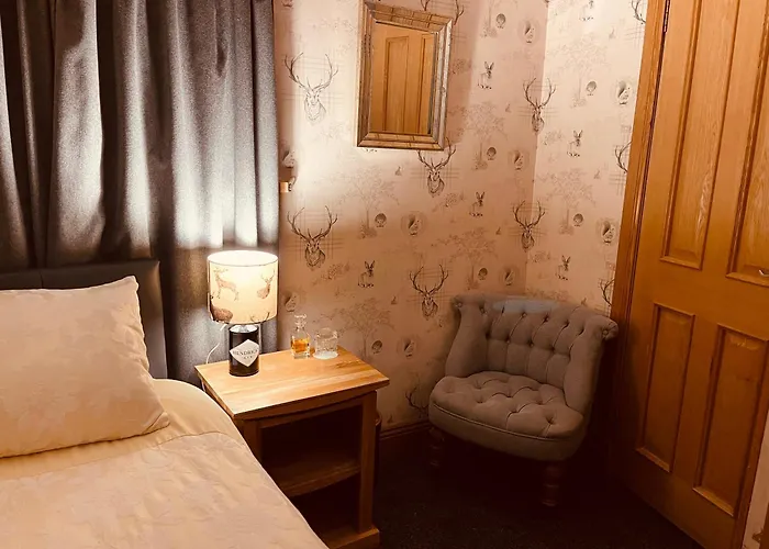 Lakeview Guest House