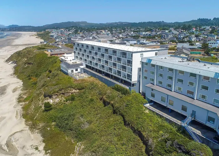 Elizabeth Oceanfront Suites, An Ascend Collection