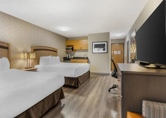 Best Western Plus Country Meadows Inn Aldergrove